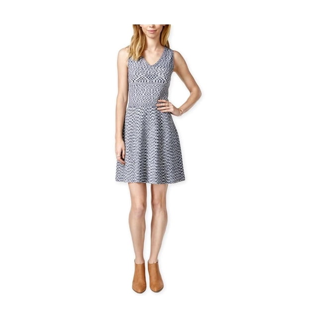 Vestido de suéter sin mangas ajustado y acampanado Maison Jules azul XS