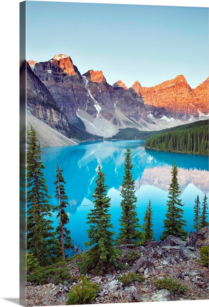 Great BIG Canvas "Moraine Lake, Banff National Park, Alberta, Canada