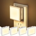 thumbnail image 1 of Paquete de 2 luces nocturnas enchufables a la pared, luz nocturna enchufable con sensor de luz del atardecer al amanecer, blanco suave de 3000 K, 0.3 W, luz nocturna LED para baño, adulto, 1 of 8