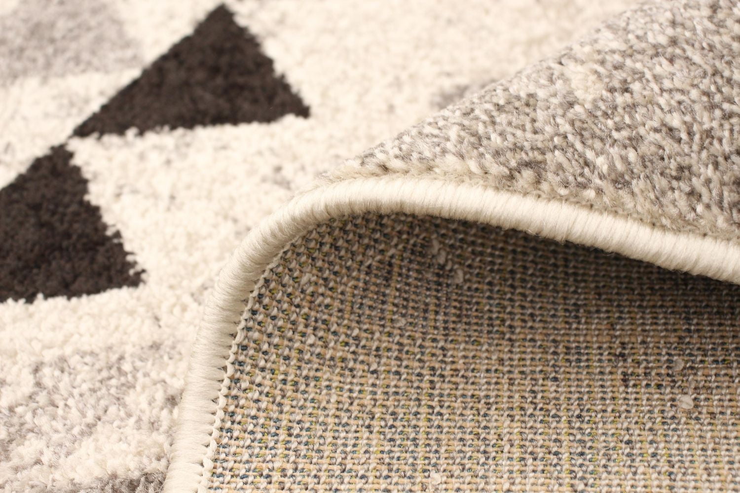 Tapis d'Interieur ECARPET Géométrique Moderne Collection Remi