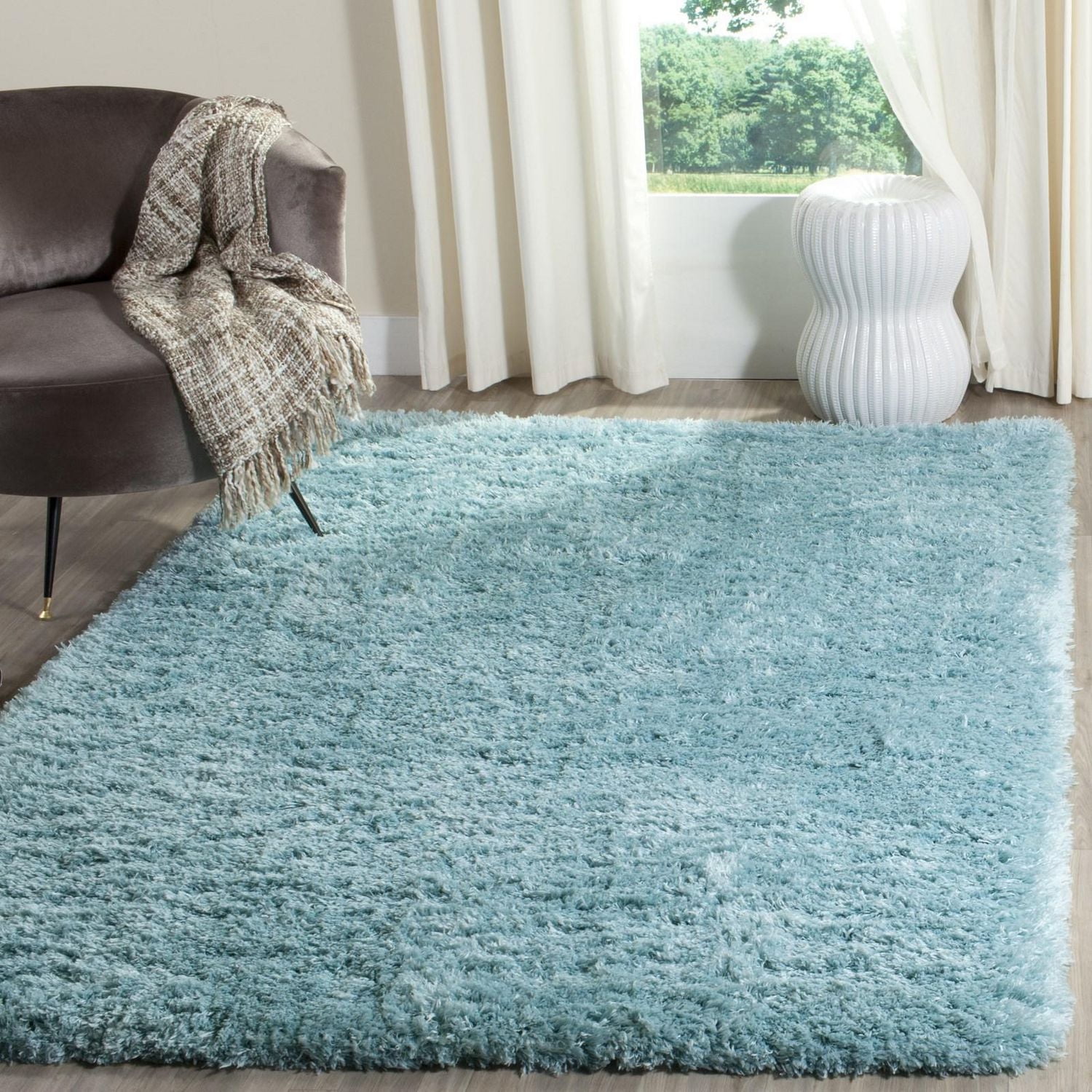 SAFAVIEH Polar Abbot Solid Extreme Plush Shag Area Rug
