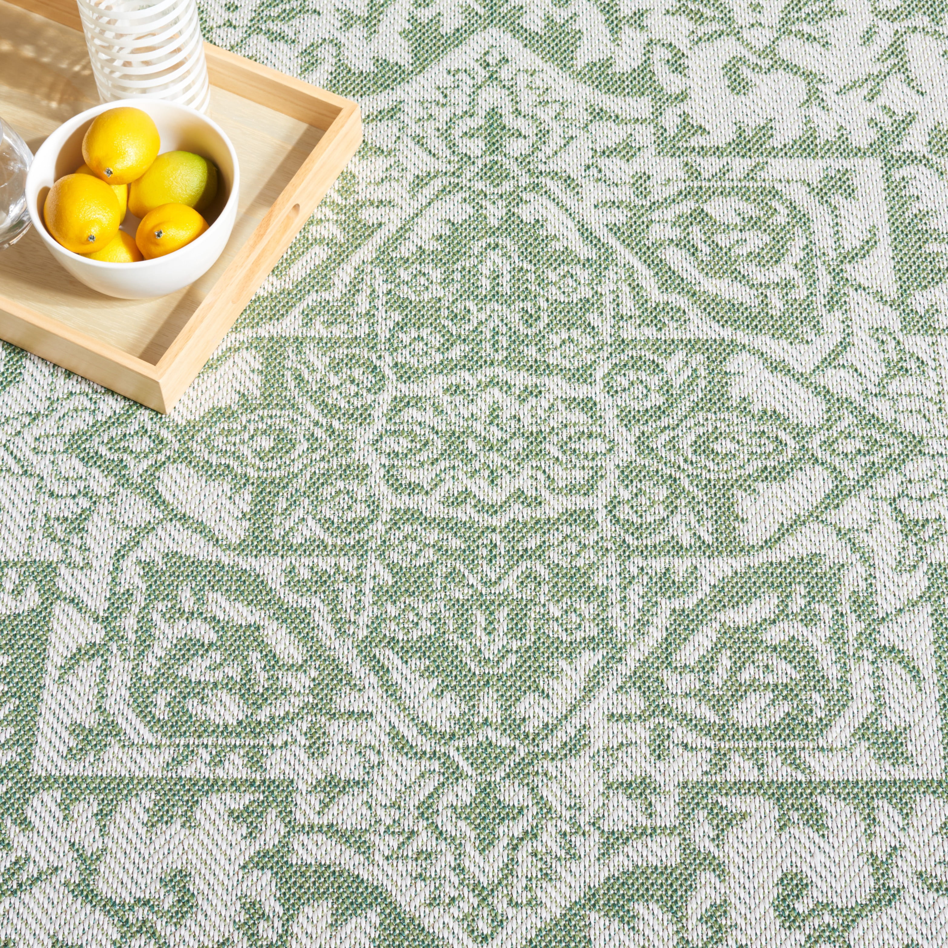 SAFAVIEH Machine Washable Rug Indoor/Outdoor Bermuda Collection - Bermuda Michael Oriental Indoor/Outdoor Area Rug, Green/Ivory, 9' x 12'
