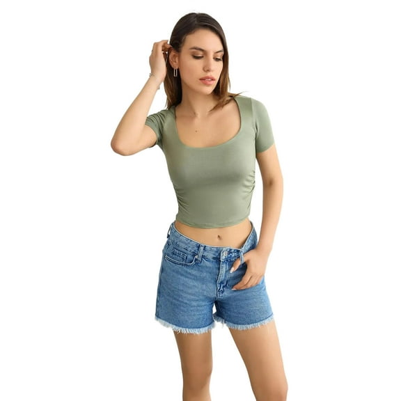 Ribbed Cropped Blouse with Scoop Neck