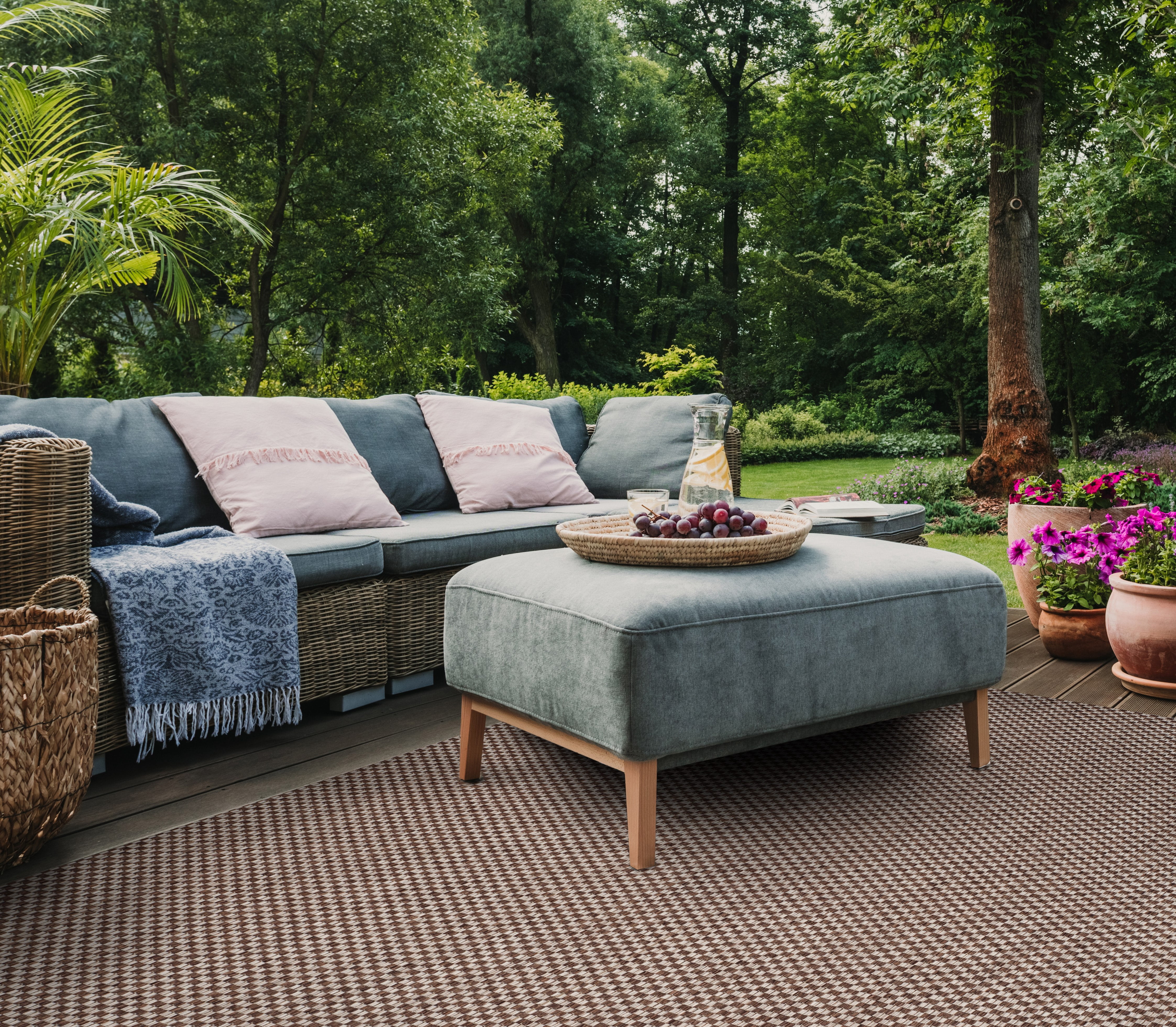 Safavieh Courtyard Blair Geometric Indoor/Outdoor Area Rug or Runner