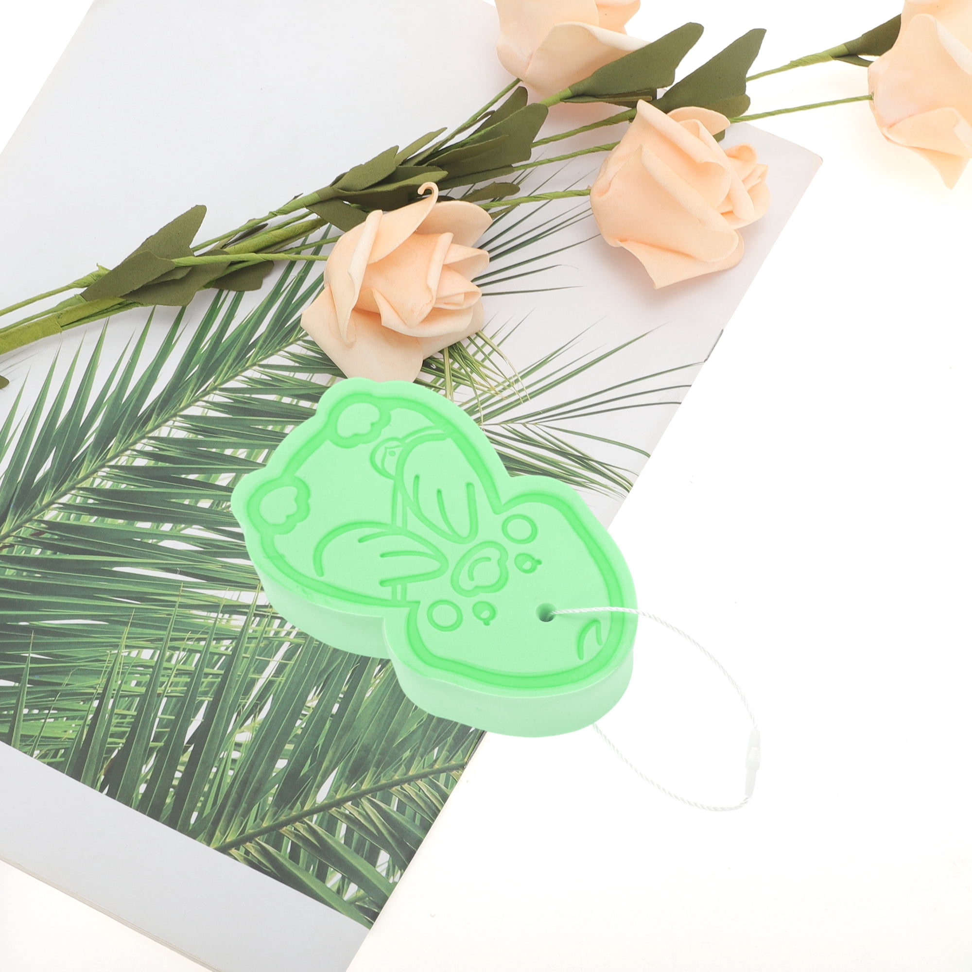 Unique Bargains Cartoon Bath Brush Body Scrubber for Shower 4.53"x2.76"x1.1" Green