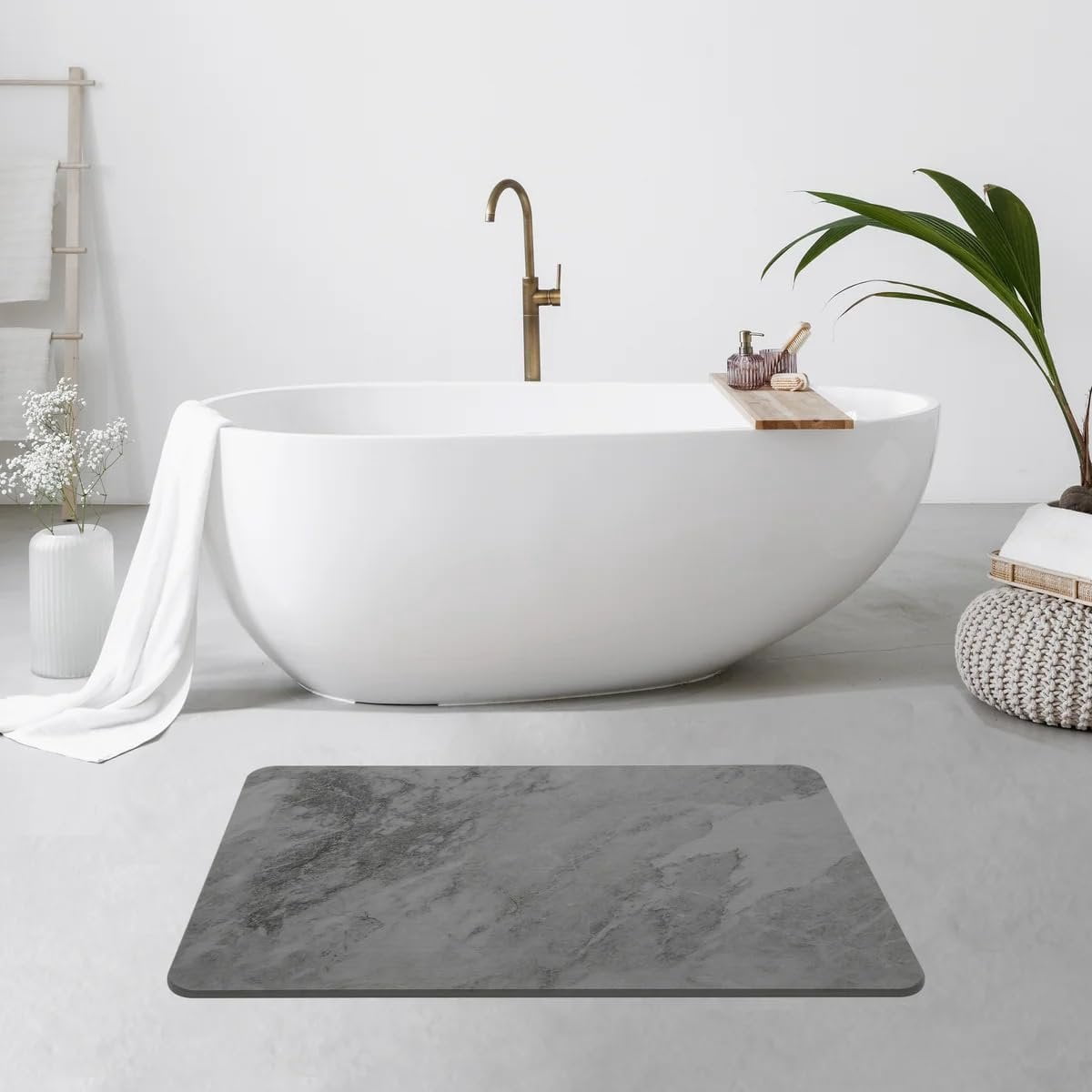 J&V TEXTILES Marble 24x15 Stone Bath Mat Diatomaceous Earth Shower Mat Non-Slip Super Absorbent Diatomite for Bathroom Floor Quick-Drying Easy to Clean Gray Marble