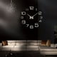 thumbnail image 3 of Fiudx Reloj de Pared Diy, Diseño de Espejo Moderno, Autoadhesivo, Fácil Instalación, Tamaño Personalizable, Decoración para El Hogar y La Oficina, Aplicación Multisuperficie, Idea de Regalo Versátil,, 3 of 3