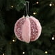 thumbnail image 1 of Adorno para el Baile de Navidad | Esfera rosa de la espuma | Decoración navideña ligera y duradera | Cubo de 7,8 cm | Bucle colgante incluido | Paquete individual para el envoltorio de regalo de, 1 of 6