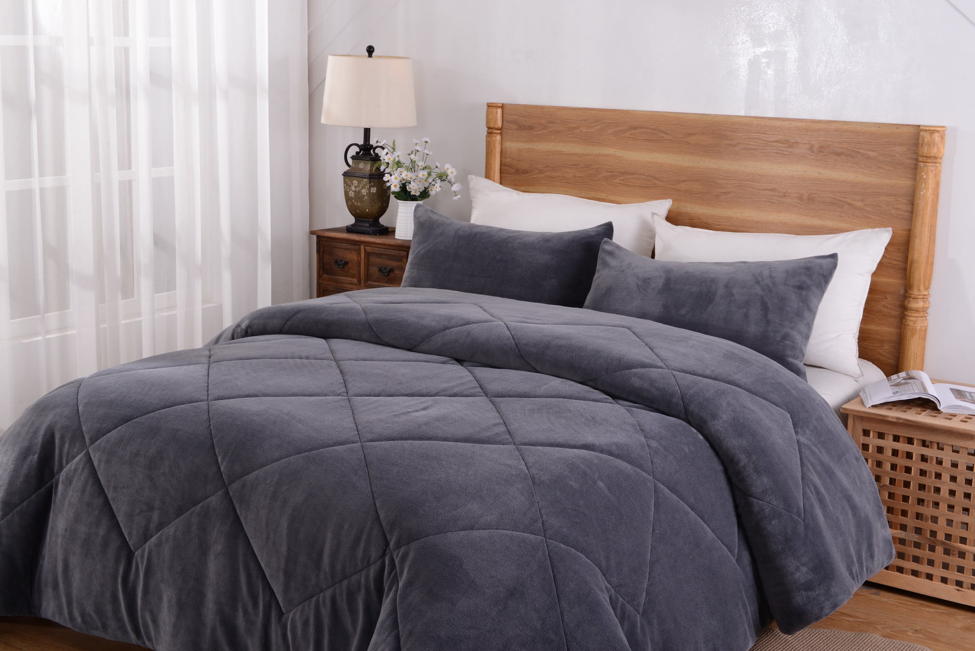 Mainstays Solid Plush Microfiber Grey Flannel 3Piece Comforter Set