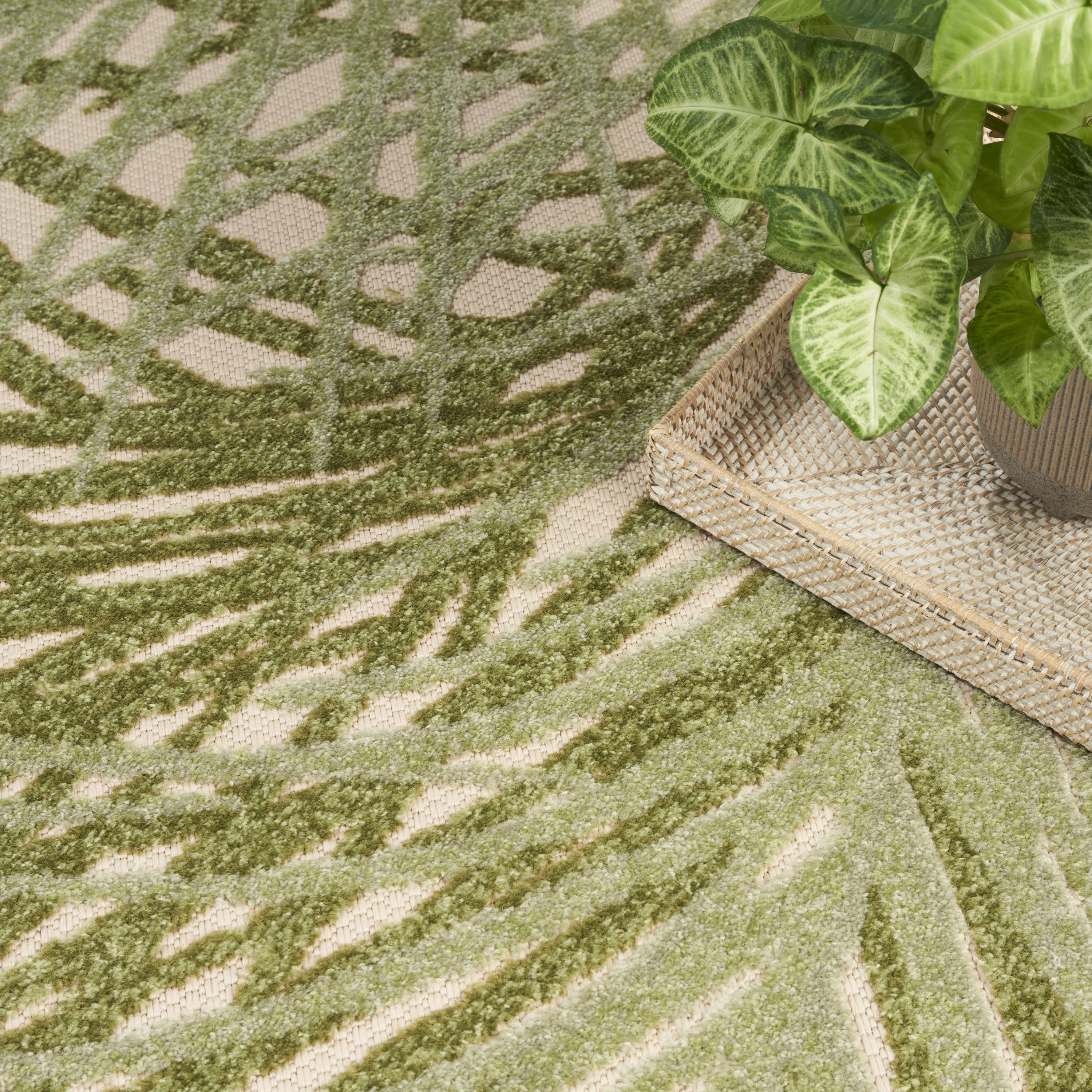 Nourison Aloha 9' x 12' Ivory Green Outdoor Rug