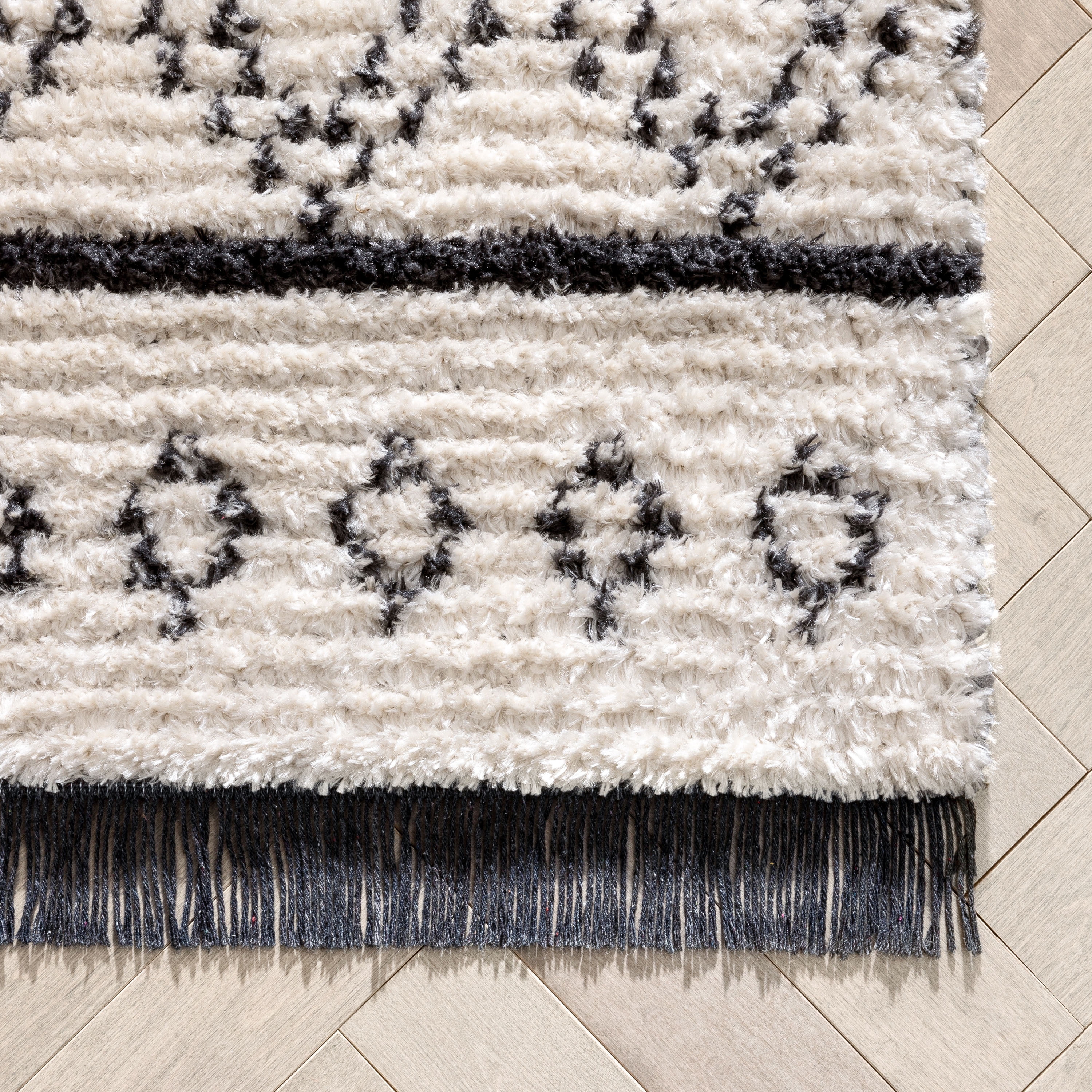Well Woven Maya Odina Moroccan Trellis Diamond Pattern Grey 2'7" x 9'10" Runner Textured Pile Area Rug