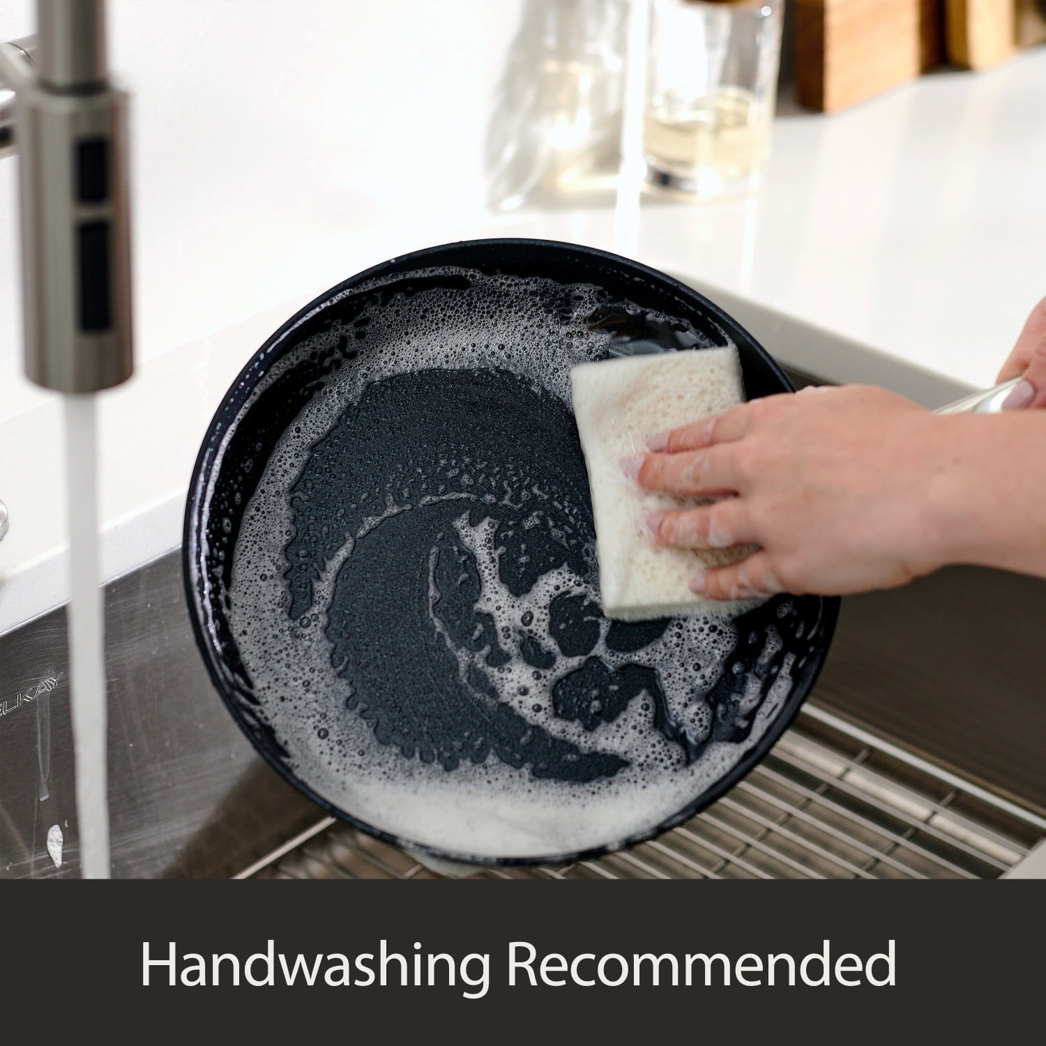 All-Clad E7859664 HA1 Hard Anodized Nonstick Dishwasher Safe PFOA Free Fry Pan with lid Cookware, 30cm, Medium Grey