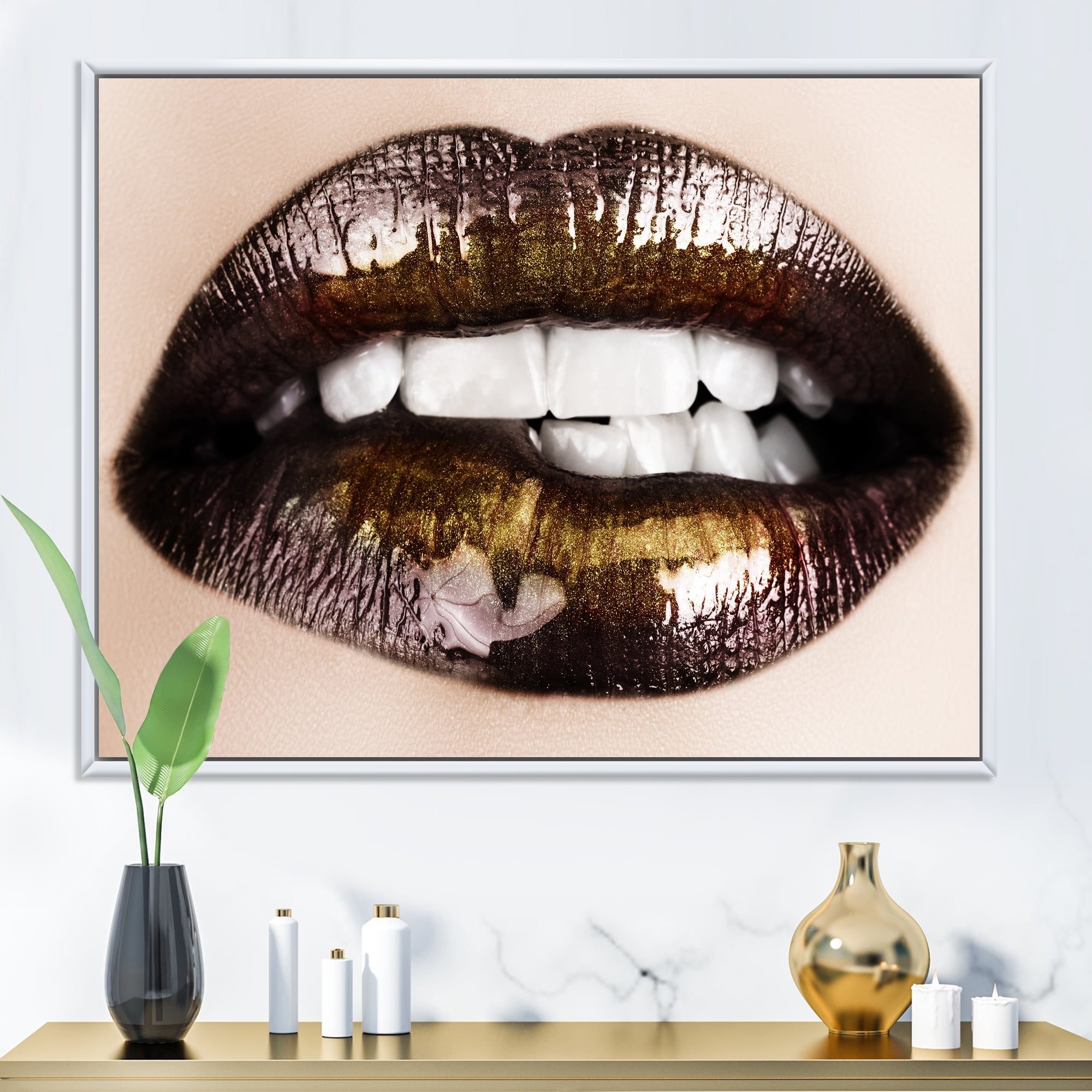 Designart 'Gold Black Lips Biting' Modern Framed Canvas Wall Art Print