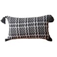 thumbnail image 1 of 30*50cm Funda de almohada tejida geométrica con borla rectangular, adecuada para muchos lugares, color amarillo, 30x50cm, 1 of 5