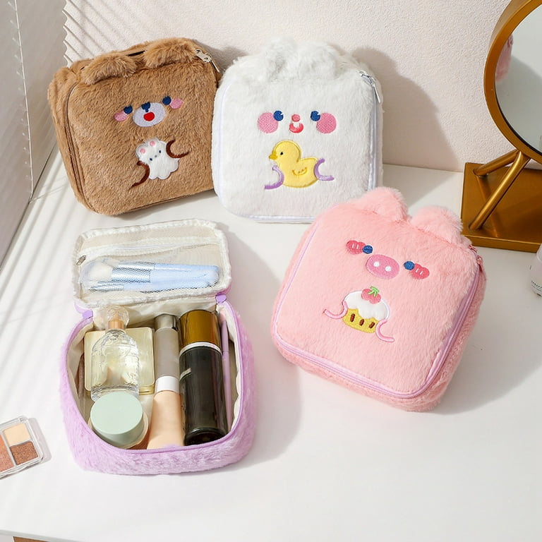 FeiraDeVaidade Cute Pig Rabbit Large Capacity Plush Cosmetic Bag