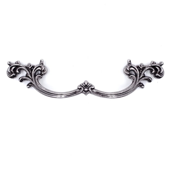 Paquete de 4 tiradores de cajones provinciales franceses - Centros de orificios de plata envejecida de 4 pulgadas Tiradores vintage Shabby Chic para cómoda mesita de noche PW1619OS102