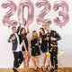 thumbnail image 5 of Globos con números de aluminio 2023 para fiestas de Año Nuevo 2023, suministros para decoraciones de graduación, 5 of 6