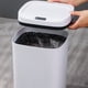 thumbnail image 2 of Monstrate Experiencia plástica de eliminación automática de desechos con manos libres Bote de basura sellado y bloqueado por olores Suministros de limpieza para el hogar Modo dual blanco 14L, 2 of 6