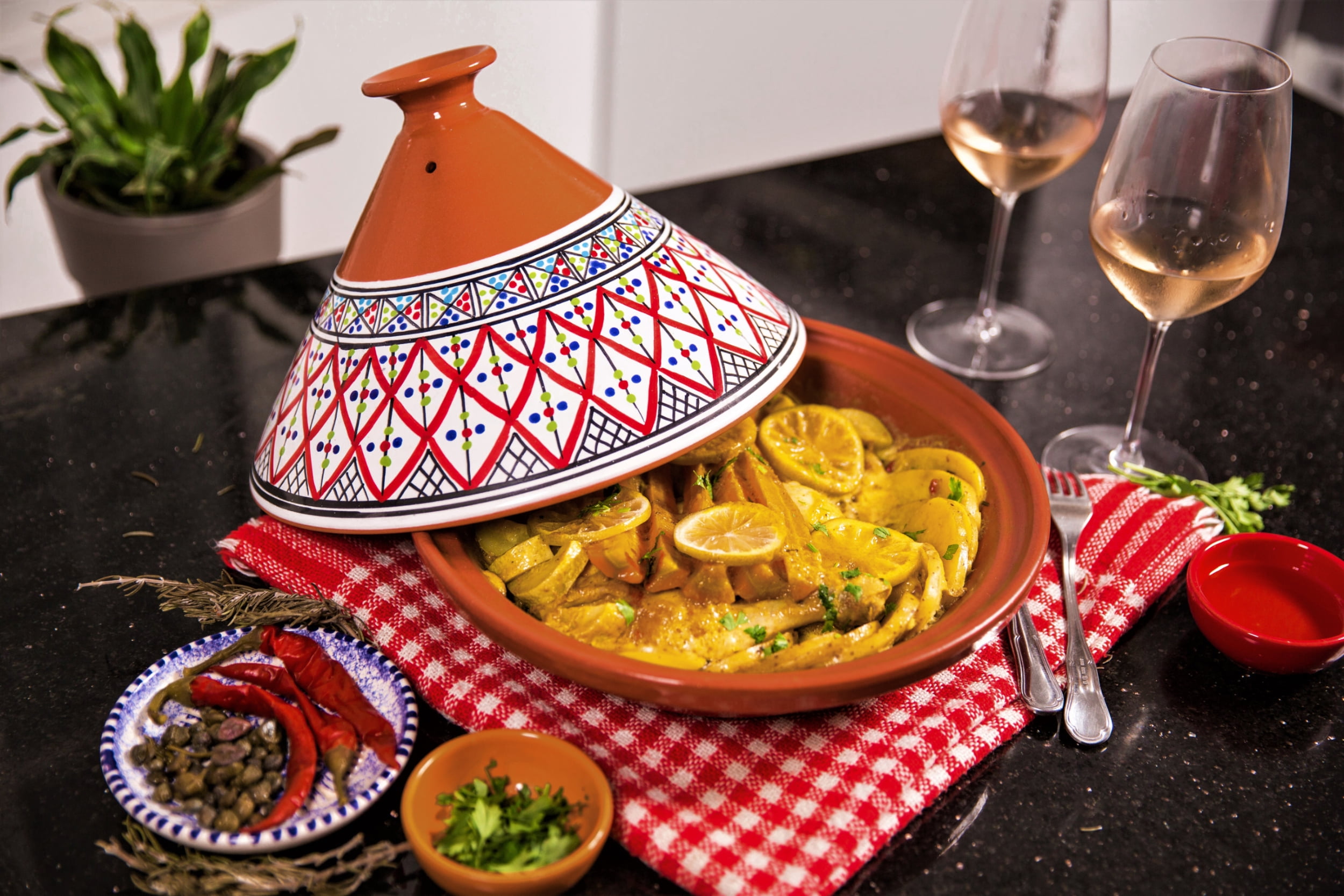 Serving Tagine Handmade Ceramic Moroccan Tajine Dish Exquisite 6 inches Diameter 