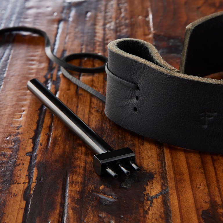 ArtMinds Black Leather Strap - each