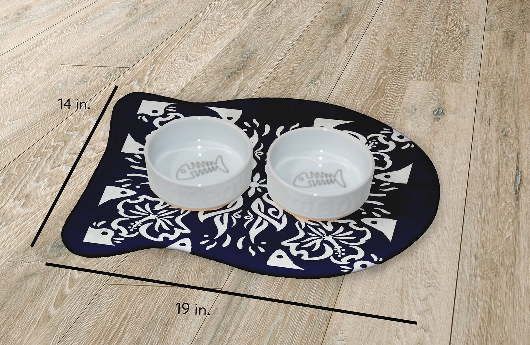 Simply Daisy Cuban Tile Fish Shape Pet Feeding Mat for Cats