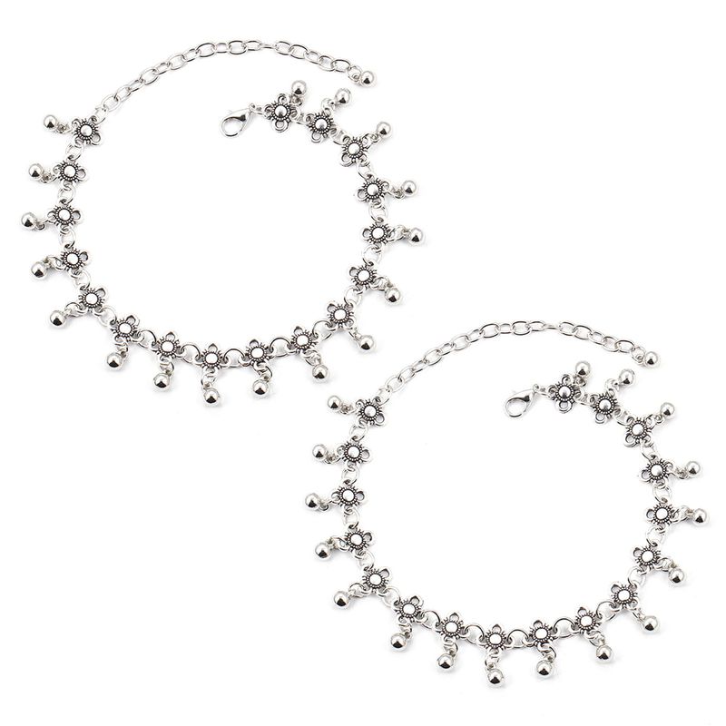 PWFE 2Pcs Drop Tassel Hollow Carved Vintage Bell Anklet Foot Jewelry Dainty Ankle Bracelet Beach Anklets Fashion Ankle Chain for Women Girls(Silver)
