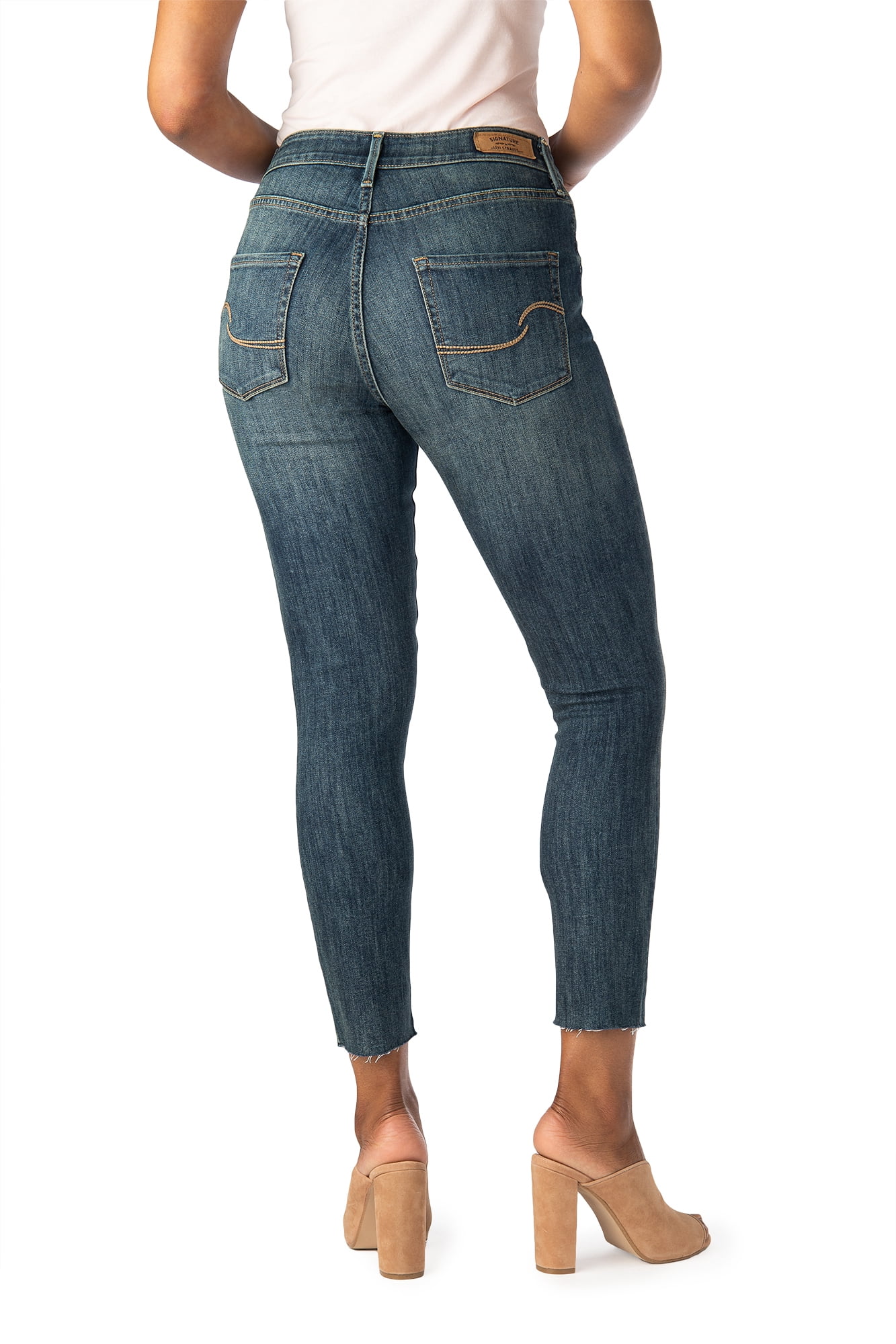 Signature by Levi Strauss & Co. Women's High Rise Ankle Skinny Cut off Jeans