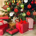 thumbnail image 3 of 24 piezas de adornos de bolas para árbol de Navidad, decoraciones para árbol de Navidad irrompibles de 2,4 pulgadas, bolas navideñas de plástico con lazos para colgar, juego de adornos navideños rojos, 3 of 6