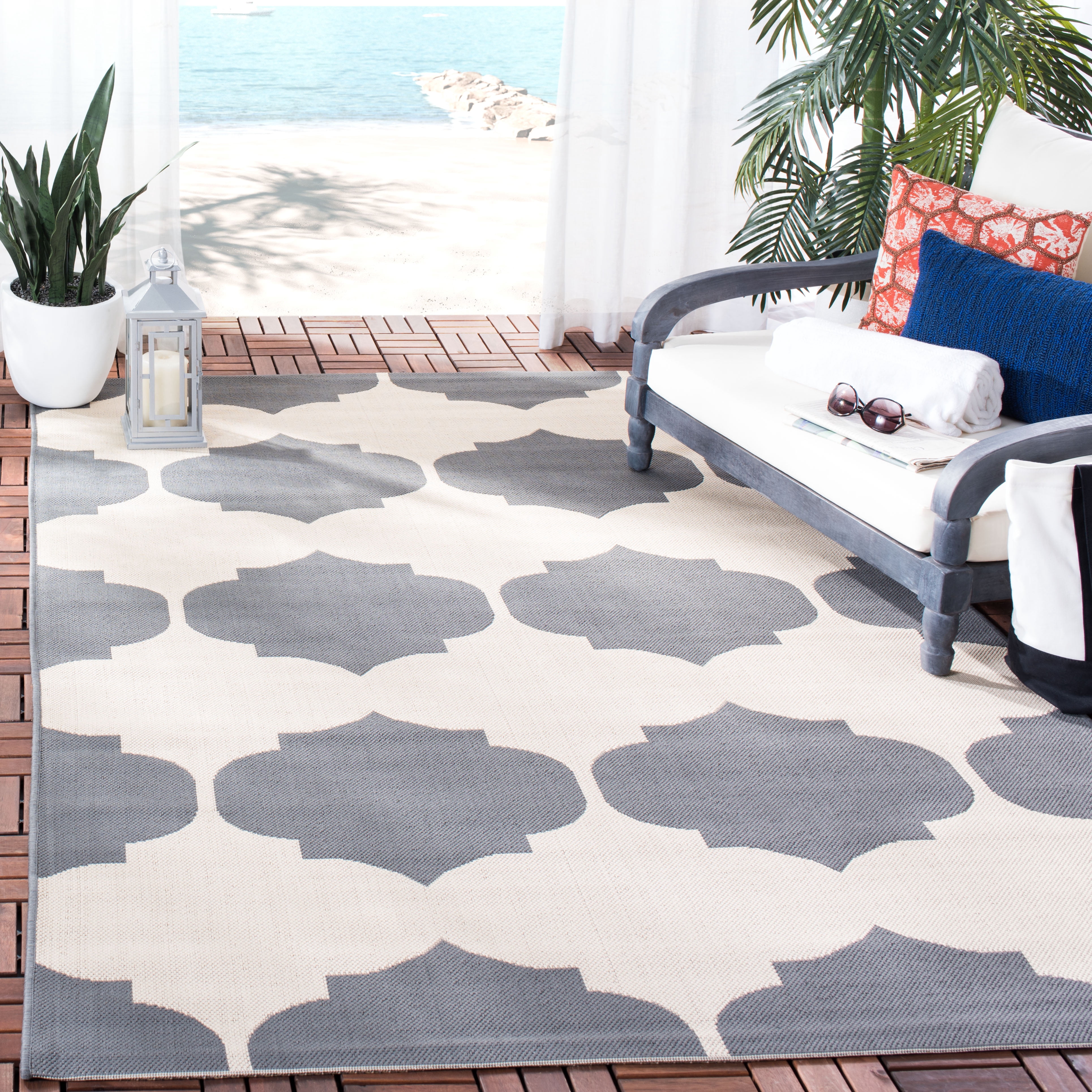 Safavieh Courtyard Elwyn Geometric Indoor/Outdoor Area Rug, Beige/Anthracite, 8' x 11'