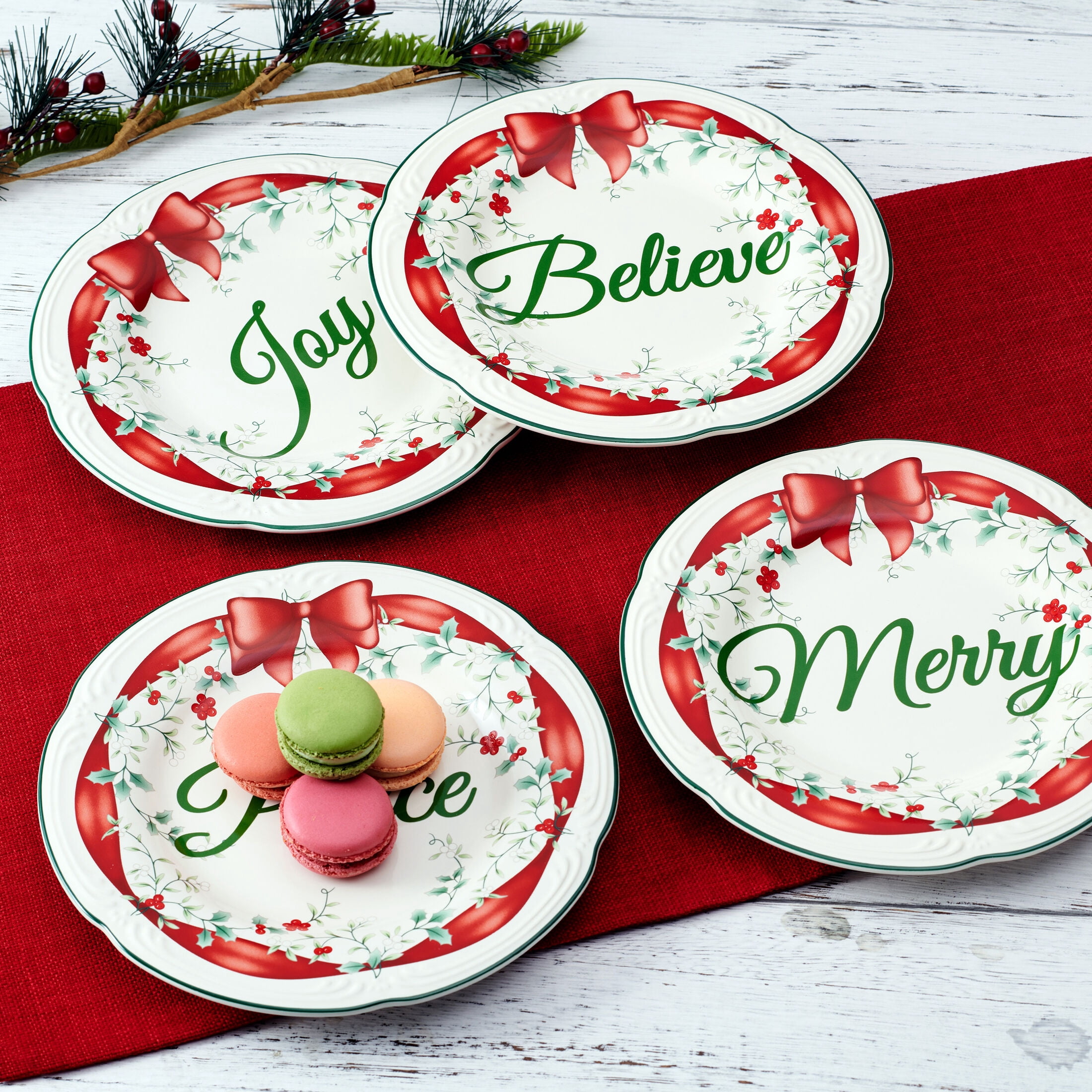 Pfaltzgraff Winterberry Stoneware Salad Plate Red Ribbon Set of 4