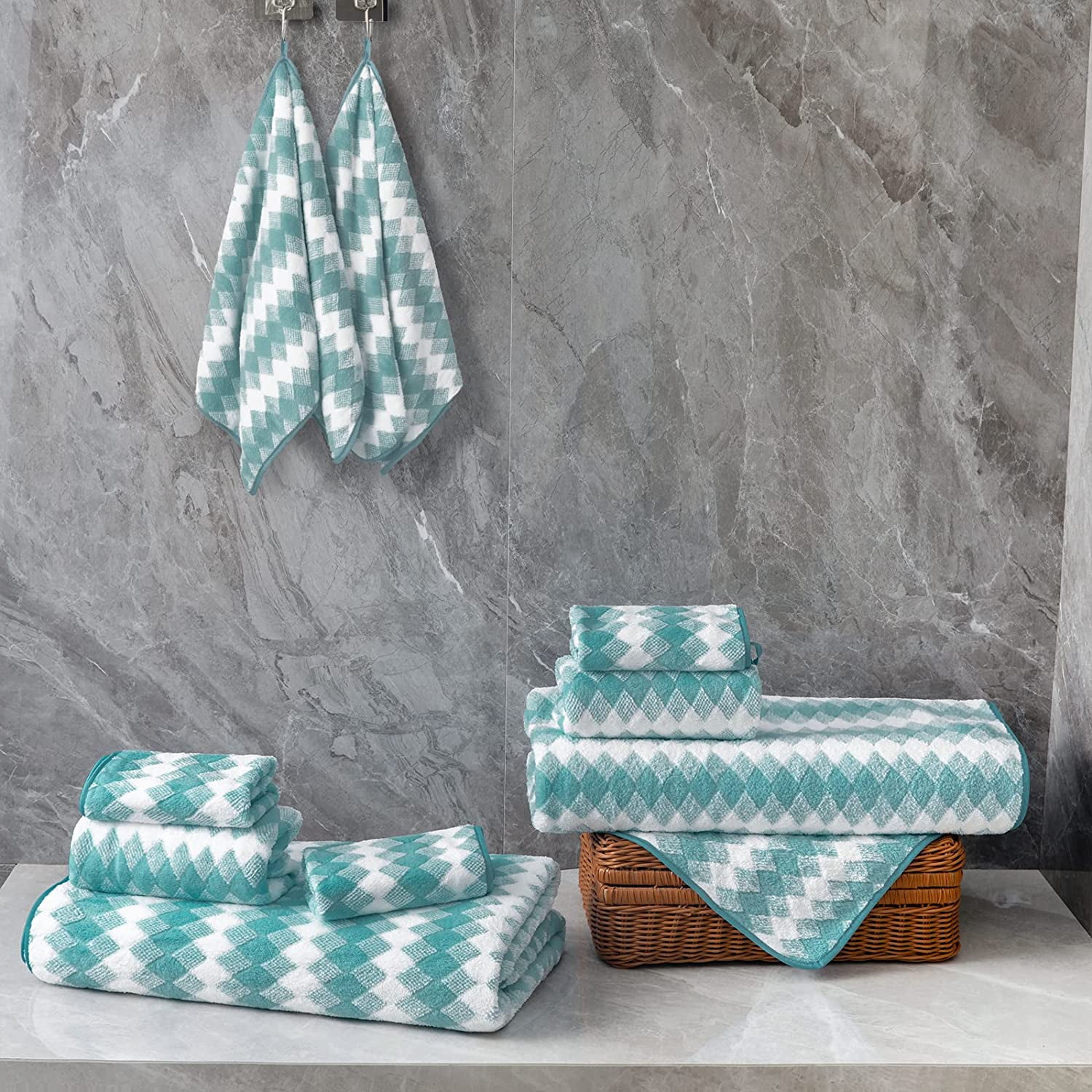 Smuge 2 Pack Hand Towels (16 x 31 in, Lake Blue) Ultra Soft Microfiber Quick Dry Shower Hand Towels