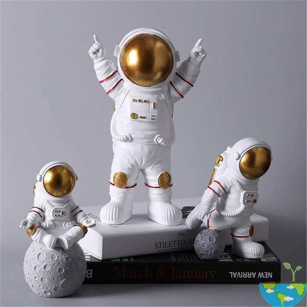 Astronaut Planet Statues Sculpture Figurine Ornament Desktop Accessories Decor 