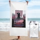 thumbnail image 1 of Toalla de playa de microfibra con la bandera de Trump en 2024, manta de playa suave para desfiles, natación, yoga, mujeres y hombres, 1 of 4