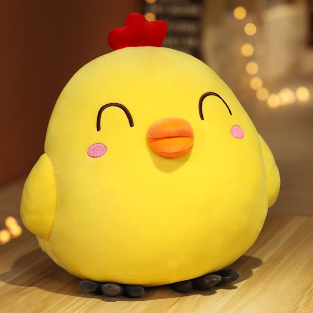 25-65cm lindo pollo juguetes de peluche kawaii dibujos animados pequeño pollo amarillo muñeca suave relleno pollito animal almohada regalos de navidad para niños, vista frontal centrada de peluche pollito amarillo redondeado con pico naranja acolchado, mejillas rosadas bordadas, ojos en media luna, cresta roja y patas grises; felpa suave rellena de algodón PP, también adecuado como cojín decorativo.