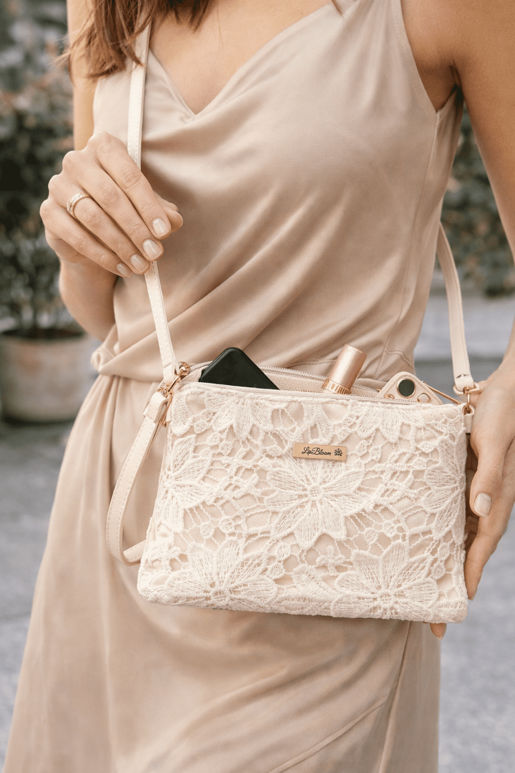 LwBloom Desert Glow Woven Shoulder Crossbody Bag – Beige Women’s Purse, Elegant Floral Handbag with Adjustable Strap, Lightweight Small Fashion Purse for Weddings, Travel & Everyday Use