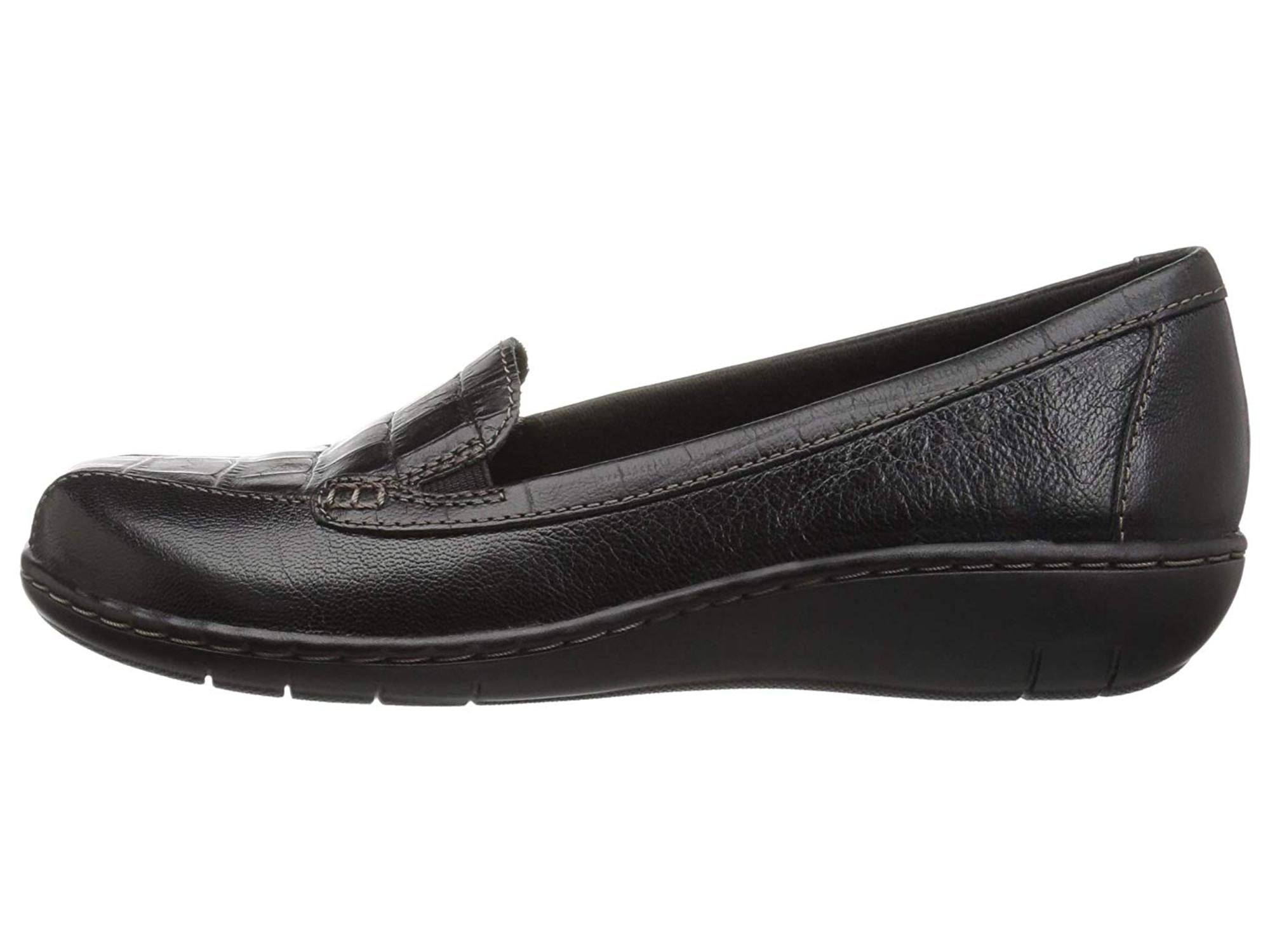 black loafers size 5.5