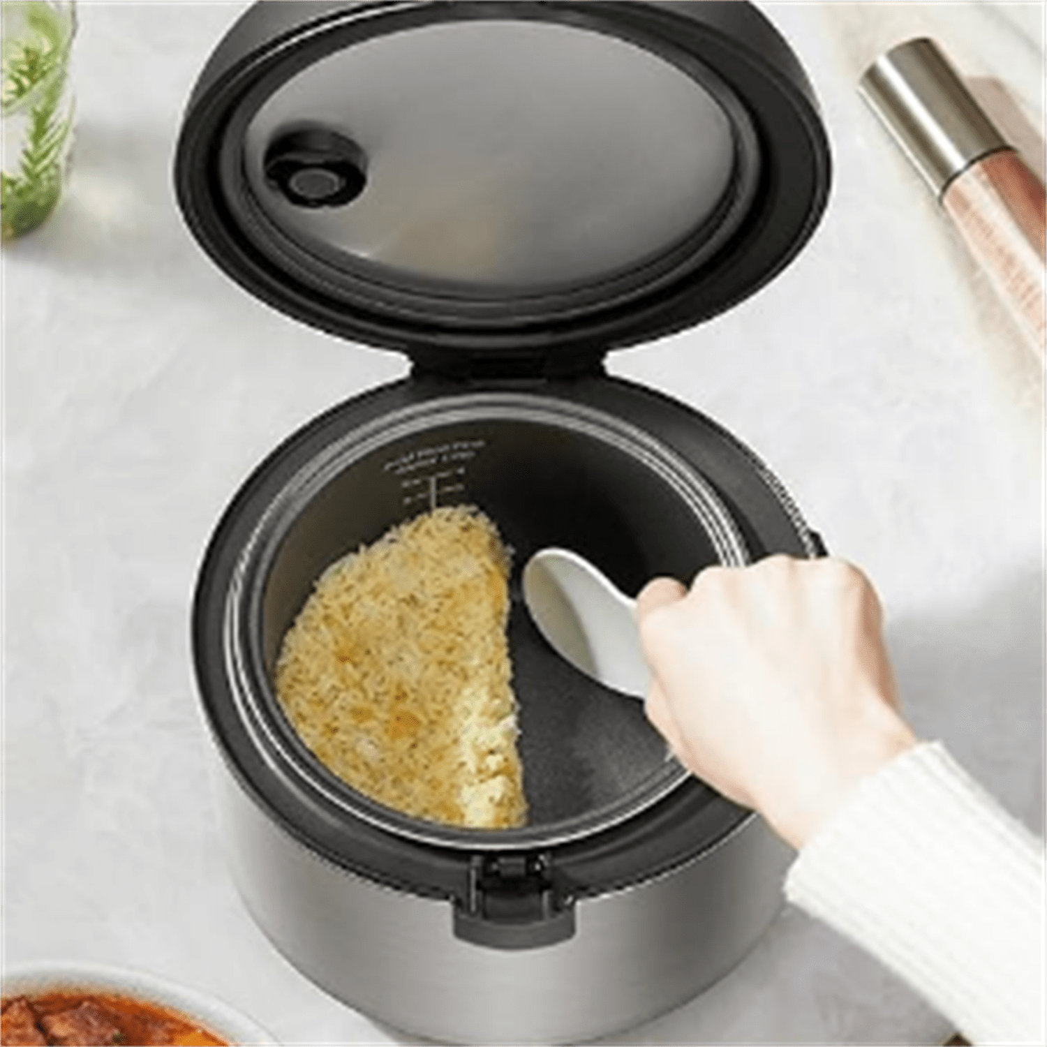 Compact Rice Cooker, 6-in-1 Stainless Steel Multi Cooker, Slow Cooker, Steamer, Saute, and Warmer, 2 QT, 8 Cups Cooked(4 Cups Uncooked), Brown Rice, Quinoa and Oatmeal, 6 One-Touch Programs