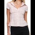 thumbnail image 1 of Camisa Informal de Corta con Botones y Cuello en V para Mujer, Estilo Y2K, con Cuadros y Abertura Frontal. Rosa S, 1 of 10