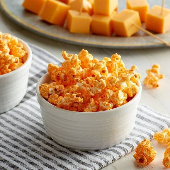 Grandma Jack's 1 Gallon Gourmet Gold Cheddar Popcorn