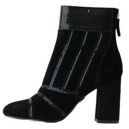 

Cecelia New York Demetri Black Black Studded Back Zipper Pointed Toe Heel Boots (Black/Black 8)