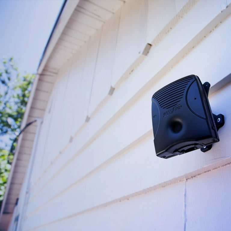 Good Life Inc. Dog Silencer MAX Stops Barking up to 300 ft. Away Humanely Stop Barking Dogs Automatic Bark Detection up to 75 ft. Includes