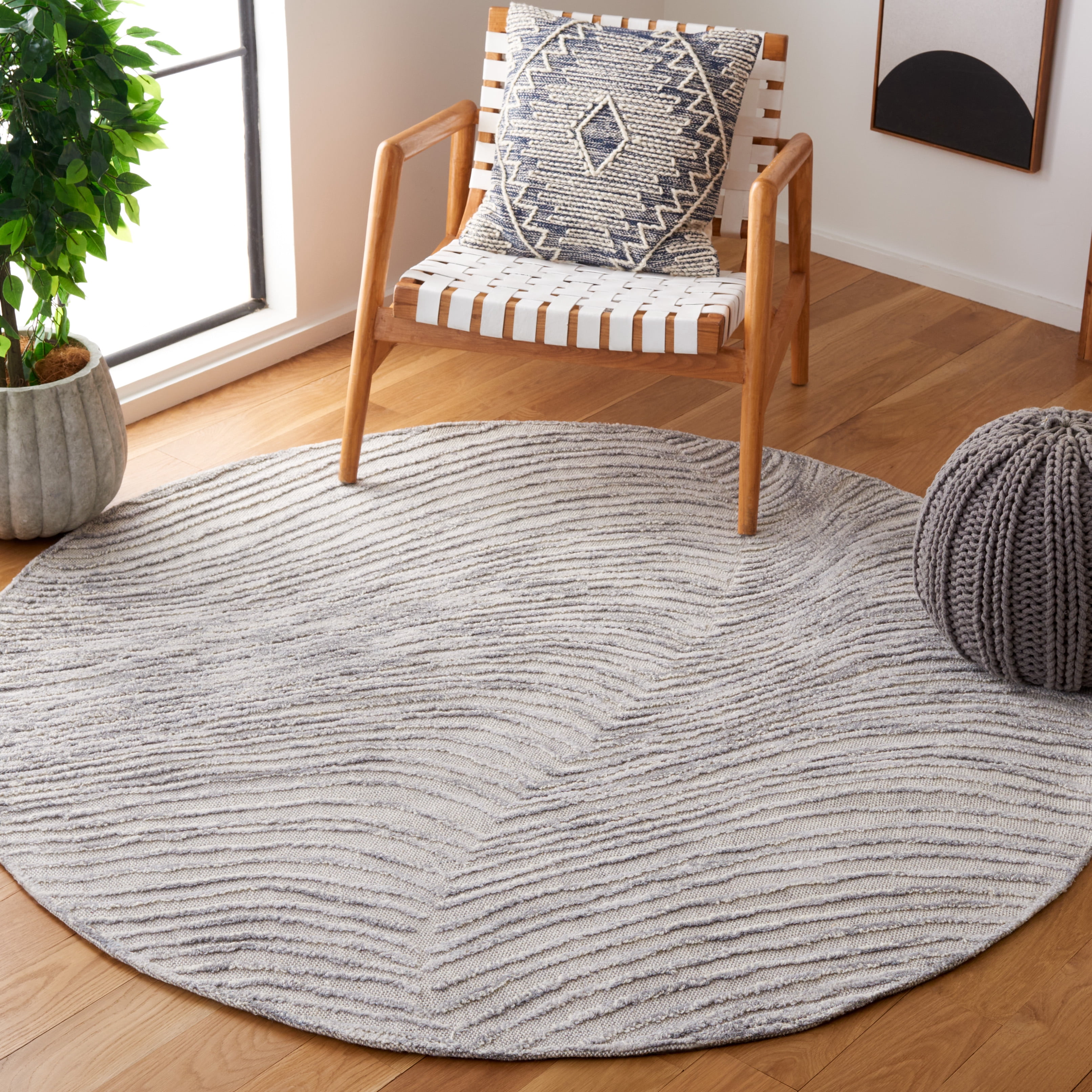 SAFAVIEH Trace Jimney Abstract Area Rug, Grey/Ivory, 6' x 6' Round