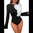 thumbnail image 1 of Camiseta Básica Elástica con Cuello Redondo y Mangas Largas con Volantes para Mujer Negro M, 1 of 10