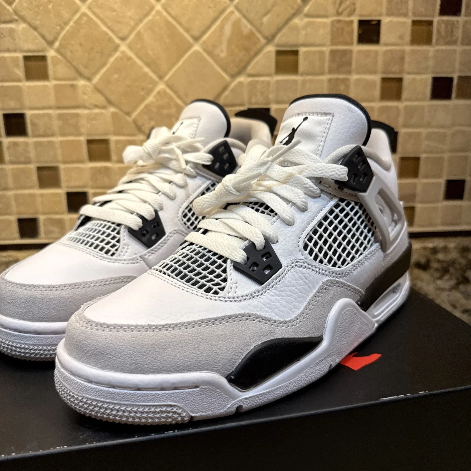 靴 Nike Air Jordan 4 \"Military Black\" Jordan 4 Retro Military Black (GS) | PLUS