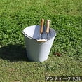 thumbnail image 2 of Esschert Design OZ48 inc Bucket with Handle, Large , 9.5 L, 2 of 3