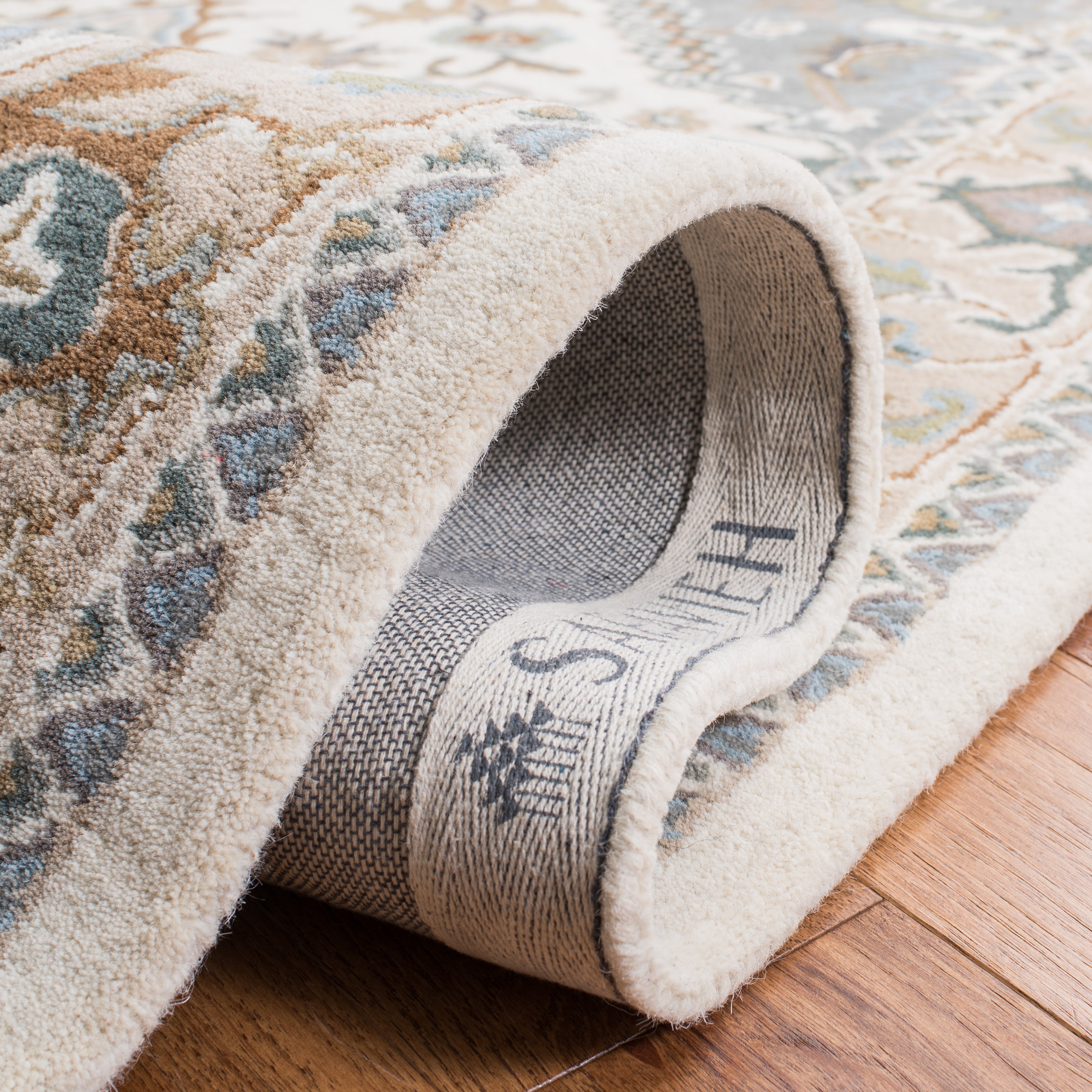 Safavieh Heritage York Oriental Wool Area Rug, Ivory/Light Blue, 8' x 10'