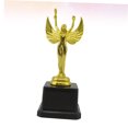 thumbnail image 2 of unbranded Copa Trofeo Plástico Dorado Con De Para Premiar Destacados Rendimientos, 2 of 8