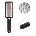 thumbnail image 1 of Herramienta de pedicura removedora de callos para el cuidado masculino y femenino: afeitadora exfoliante de talón de piel muerta seca y removedor de parches ásperos, 1 of 5