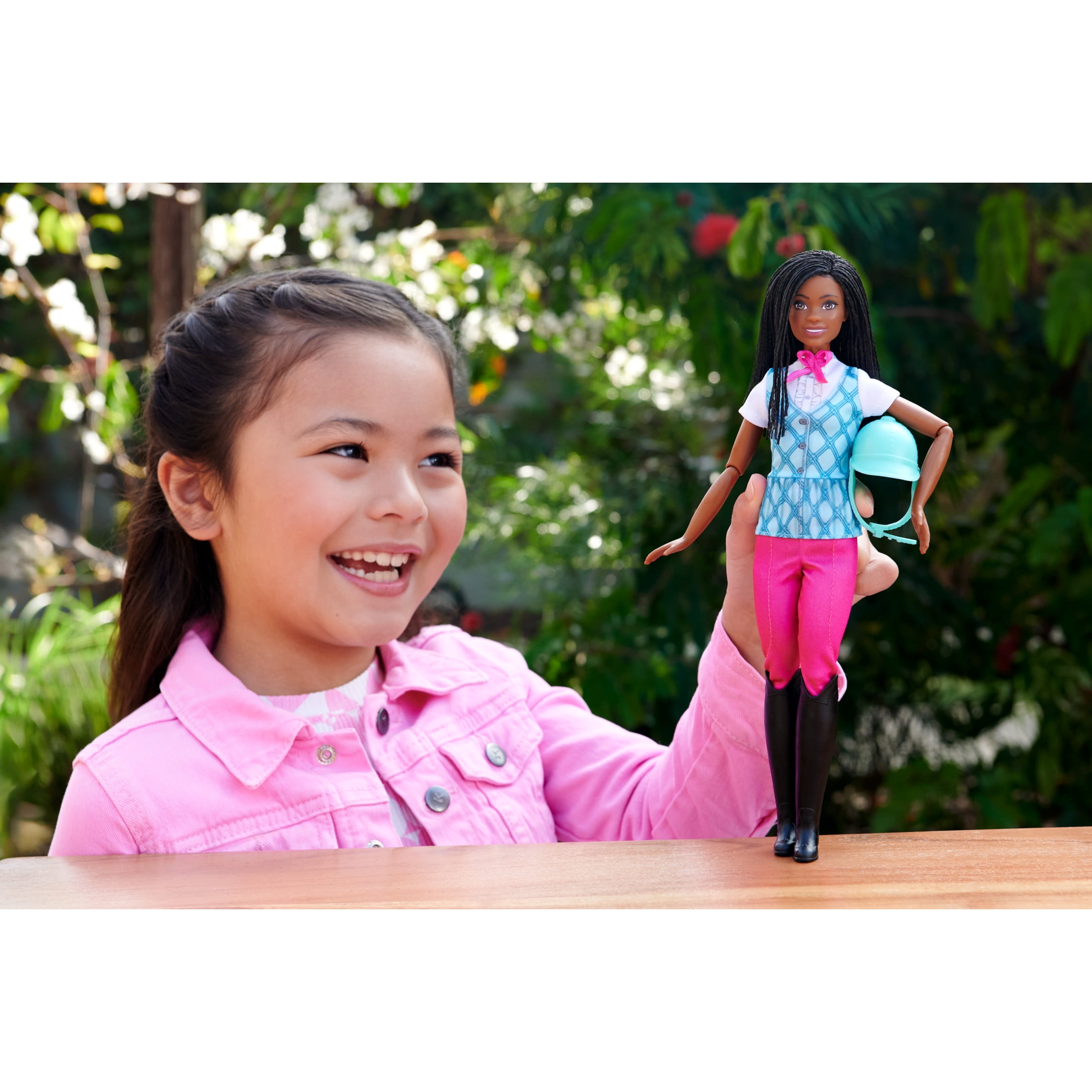 Barbie Mysteries: The Great Horse Chase Barbie “Brooklyn” Doll with Riding Clothes & Accessories  (图4) Barbie Mysteries: The Great Horse Chase Barbie “Brooklyn” Doll with Riding Clothes & Accessories  (图4)