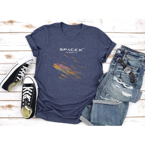 Spacex Flight 7 Graphic Tee: Rocket Launch Astronaut T-Shirt